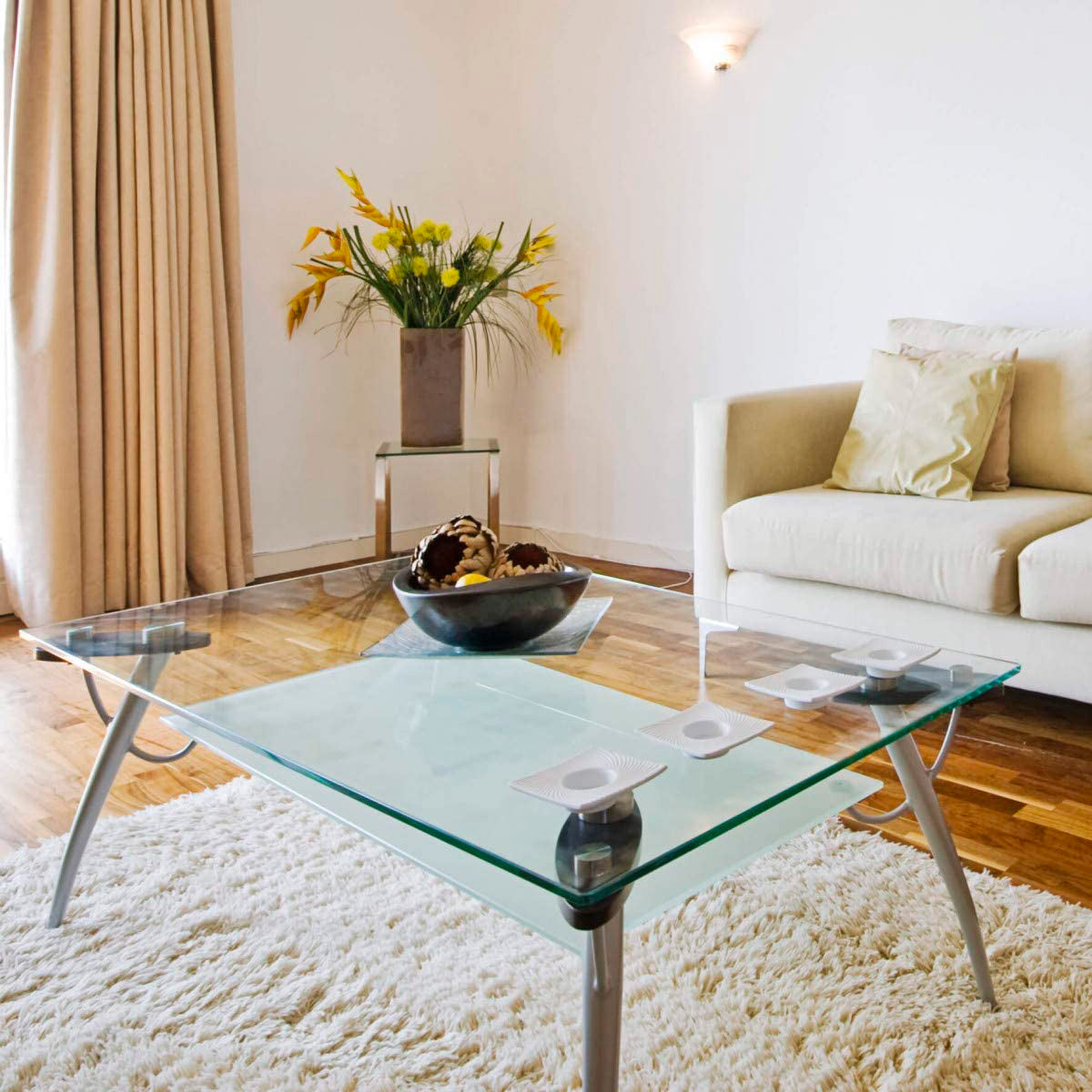 Cubierta vidrio templado sobre mesa auxiliar - VitroTemp