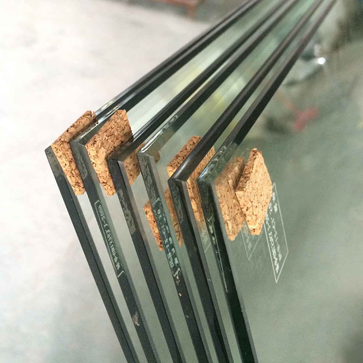 VitroTemp Cubierta Cuadrada de Vidrio Templado Claro – Venta por Volumen / Mayoreo